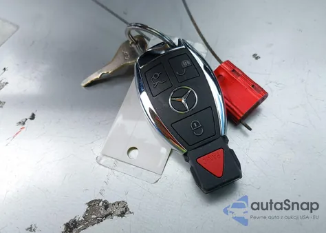 2015 Mercedes-Benz Gla 250 из США, поврежденный, VIN WDCTG4EB8FJ180142